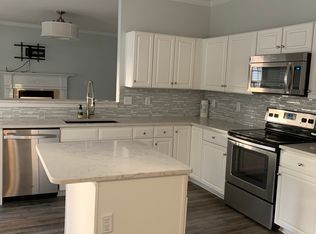 104 Whitby Ct, Jacksonville, NC 28540