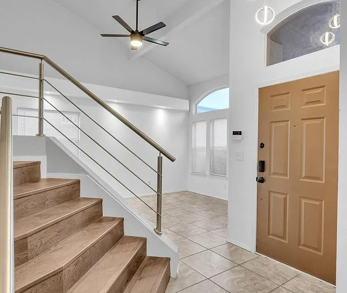 7489 Plaza Redonda Dr — Photo 22