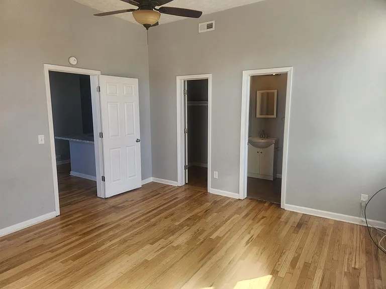 2711 Leavenworth St #2 — Photo 5