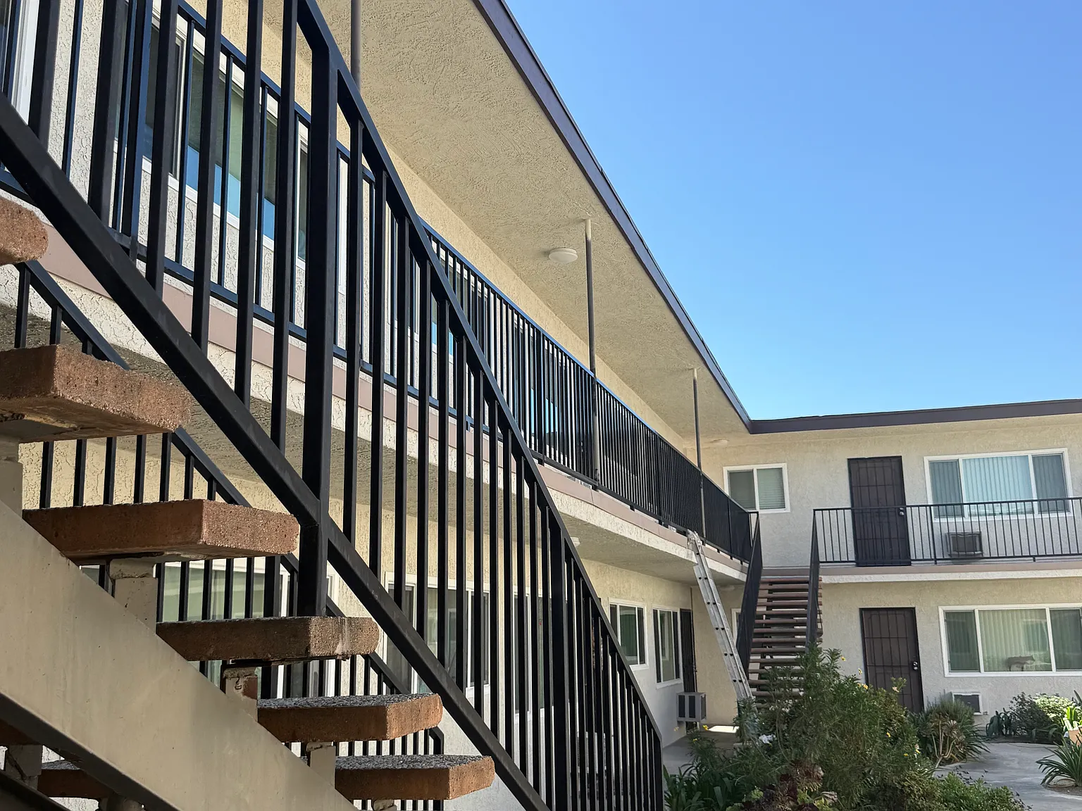 Downey Ave Apartments — Photo 2