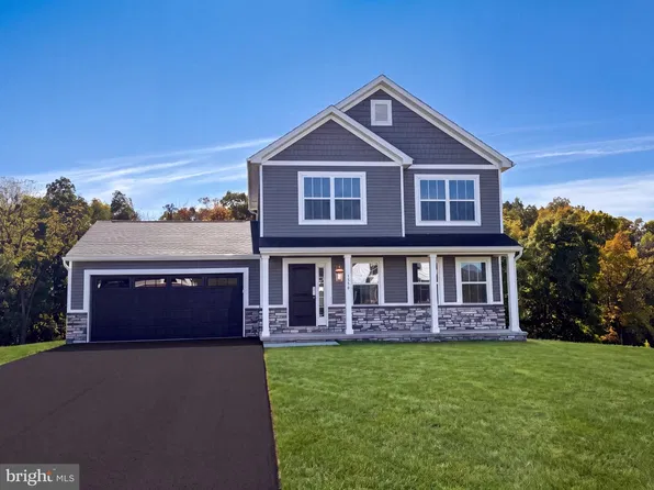 1550 Sherry Dr, Chambersburg, PA 17202