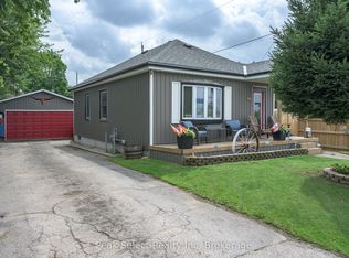 1345 Trafalgar St, London, ON N5W1W5