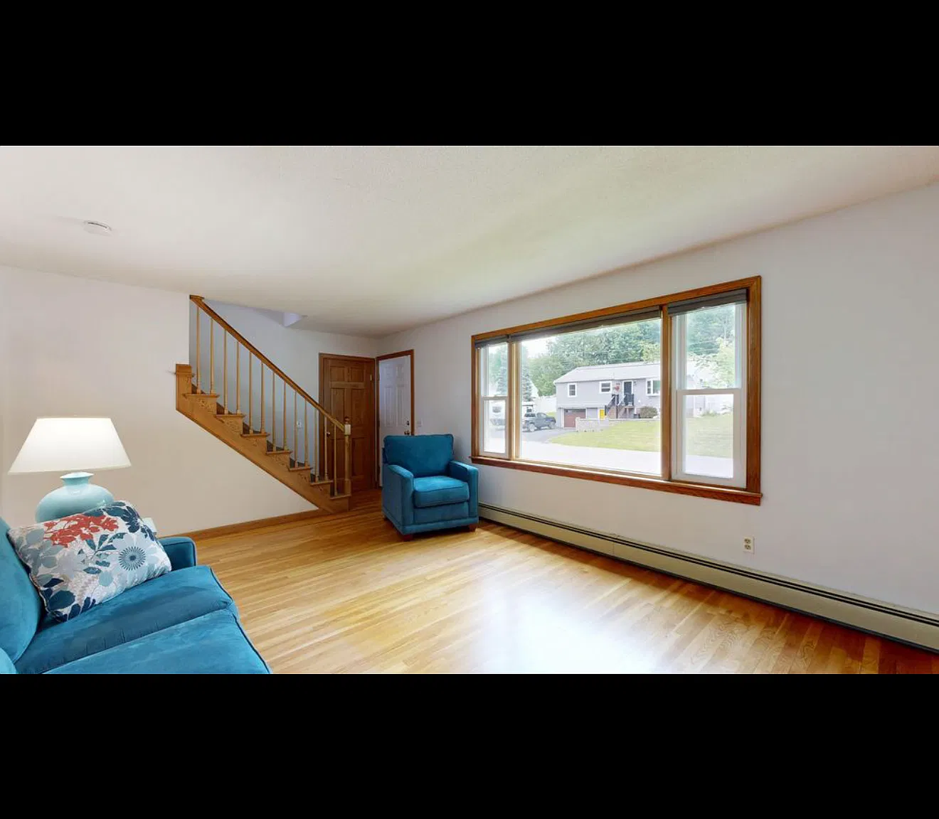 4 bed, 1500 sqft, $1,500 — Photo 2