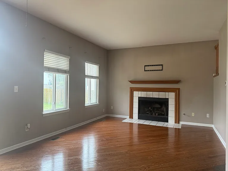 21529 Franklin Cir — Photo 12