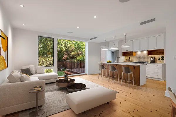 Sold by Engel and Völkers Brownstone Brooklyn | media 1