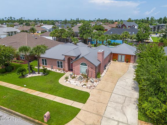 3rd image of 503 Parkwood Dr