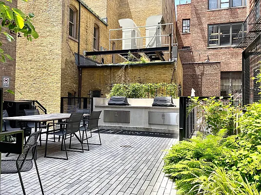 Rented by Corcoran | media 10