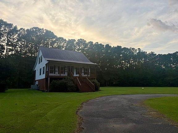 4th image of 150 Newton Rd
