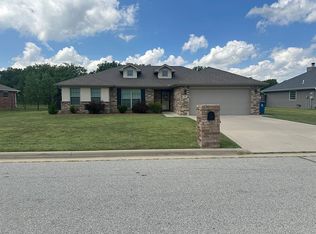 706 Elliott Dr, Carl Junction, MO 64834