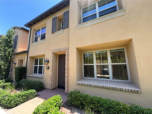 117 Thornhurst Photo 1