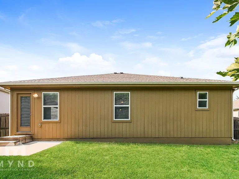 31959 W 172nd St — Photo 18
