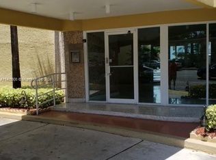 2690 SW 22nd Ave APT 402, Miami, FL 33133