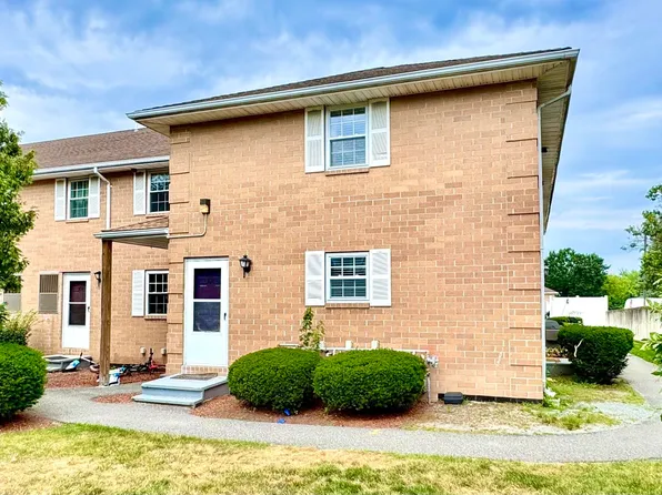 301 Elmwood Drive, Hudson, NH 03051