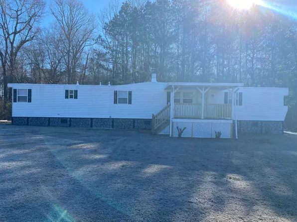 195 Circle G Ln, Willow Spring, NC 27592