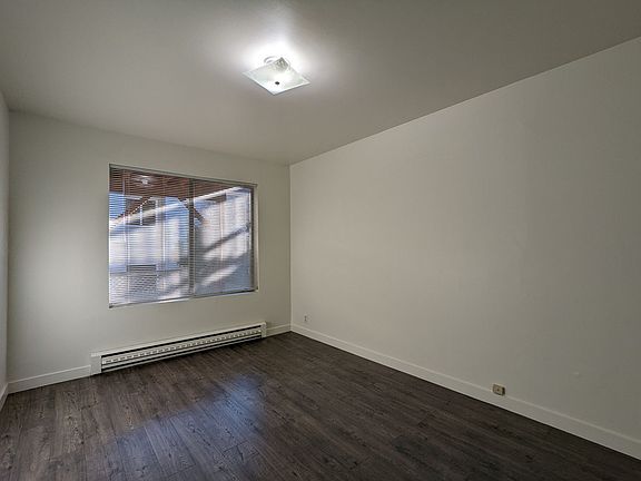 5th image of 1304 1/2 6th Ave N
