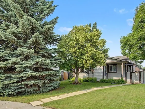 30 Matthew Rd, Spruce Grove, AB T7X 2R2