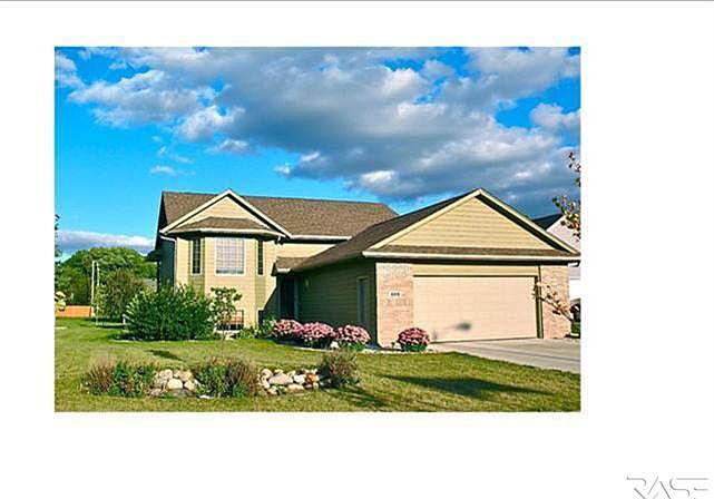 1st image of 406 S Emmett Trl
