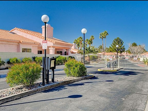 5th image of 642 Cervantes Dr