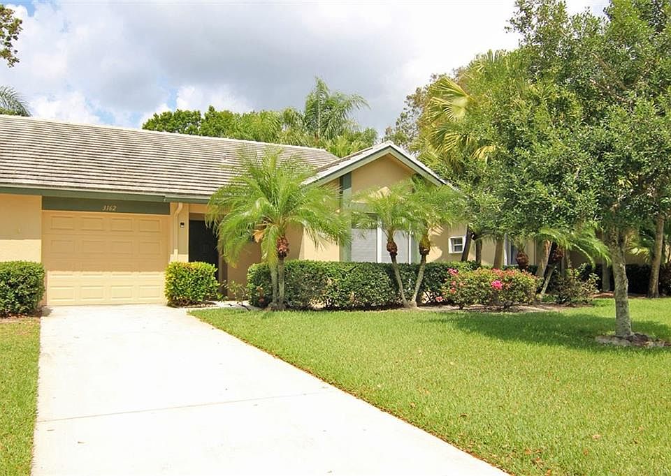 1st image of 3162 SW Sunset Trace Cir