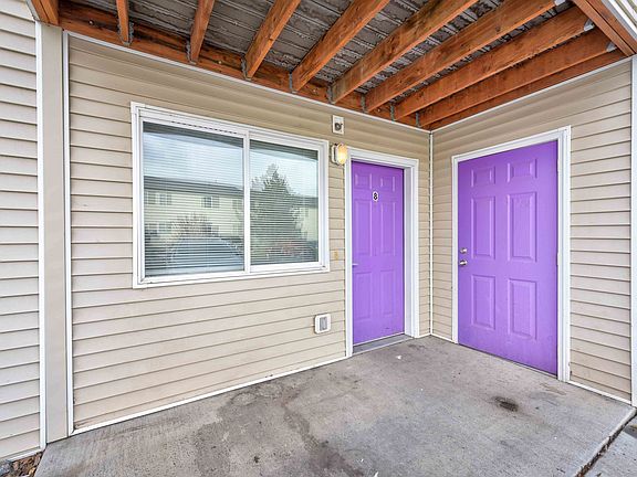 4th image of 240 E Baker St #23