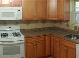2717 Batchelder St, Brooklyn, NY 11235