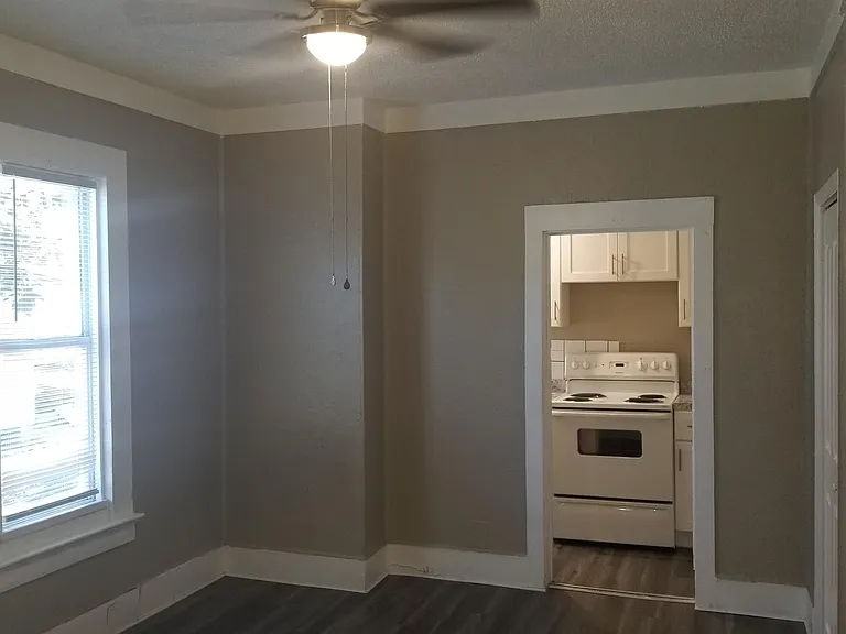 317 E Tarpon Ave — Photo 23