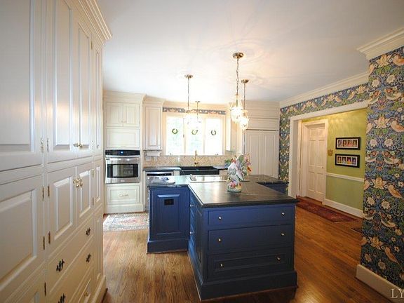5th image of 1629 Dogwood Ln