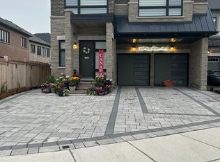 1153 Stag Holw, Oakville, ON L6M 5M4