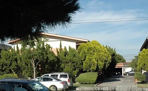 11914 Bellflower Blvd Photo 1