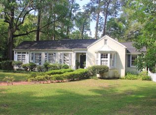 201 Edgewood Dr, Thomasville, GA 31792