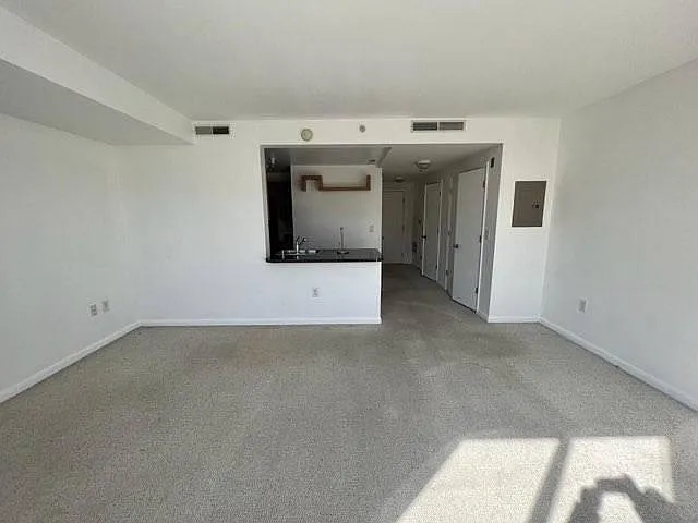 350 G St SW #526 — Photo 5