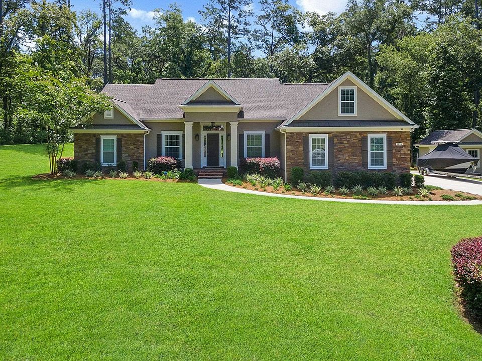 1st image of 1818 Moon Crest Ln