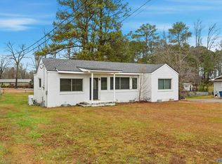 1448 Main St, Fyffe, AL 35971