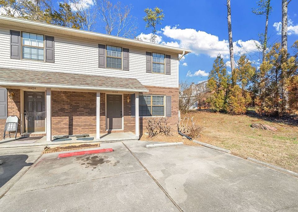 1st image of 10492 Laura Lee Ln