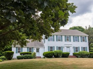 3 Chamberlain Run, Hingham, MA 02043