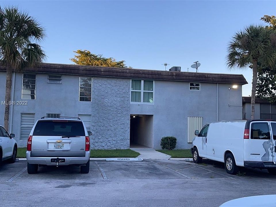 1st image of 10361 N Kendall Dr APT B6