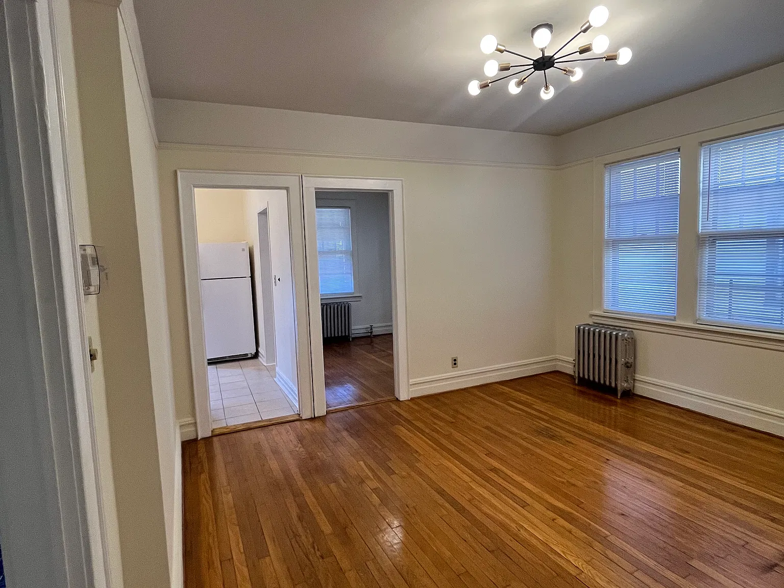 Crescent Pl, Yonkers — Photo 2