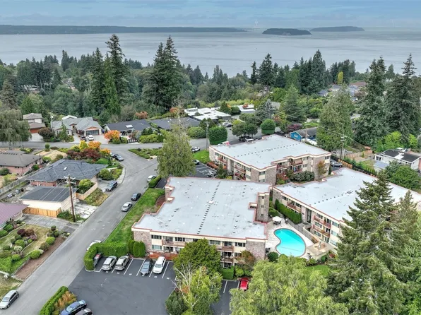 425 45th Street SW #208, Everett, WA 98203