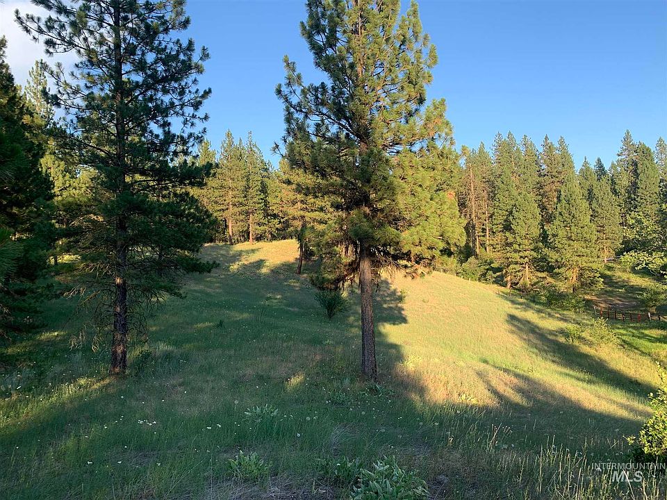 1st image of Windy River Garden Valley