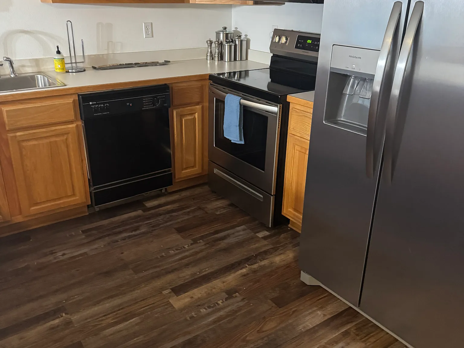 886 Horseshoe Rd — Photo 4