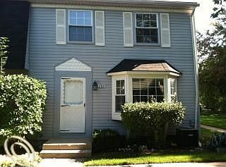 1st image of 203 Neptune Dr #1