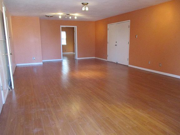2nd image of 3135 Forney Ln #2