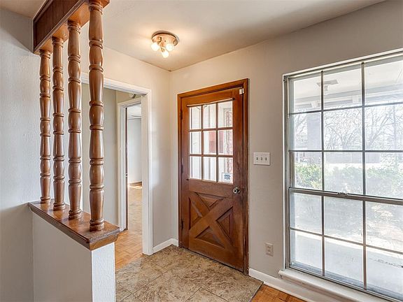 2nd image of 3001 Belaire Dr