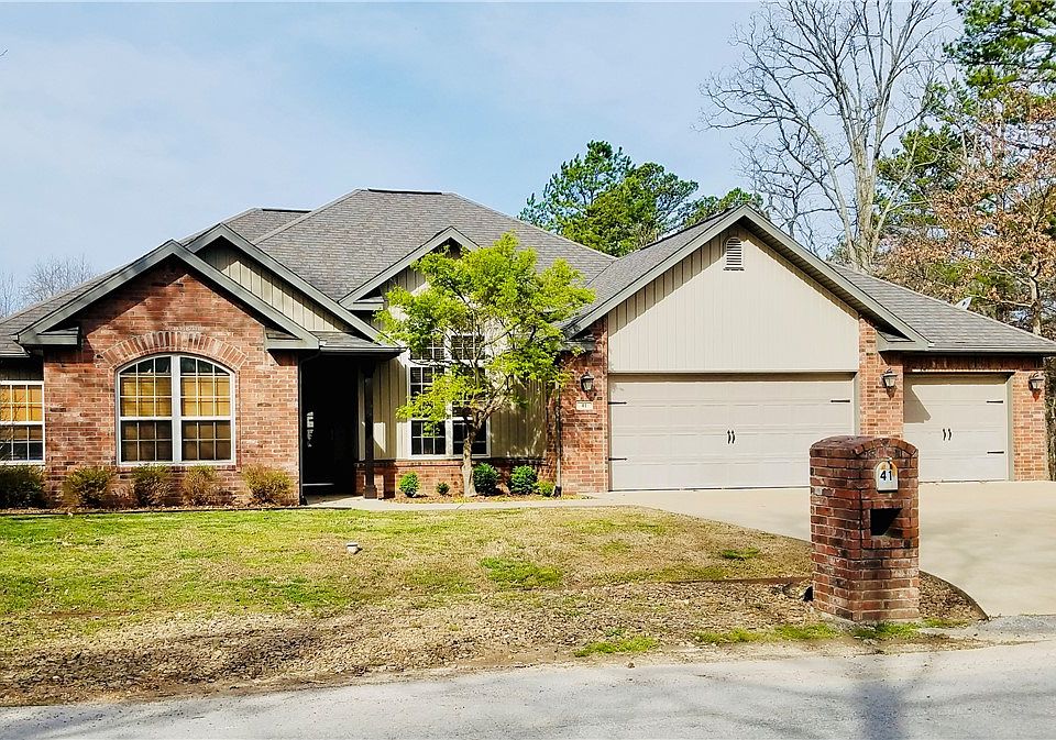 1st image of 41 Berkshire Dr