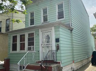 88-56 77th St, Jamaica, NY 11421