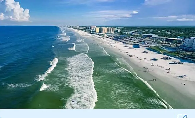 17 miles of white sandy beaches, New Smyrna Beach is enclosed by two national parks. Beautiful.