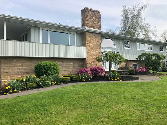 Hilltop split level 5 br