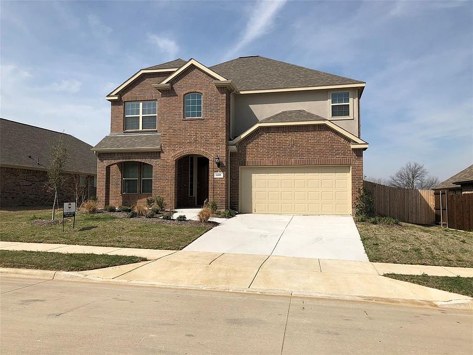 1st image of 1408 Heather Ln