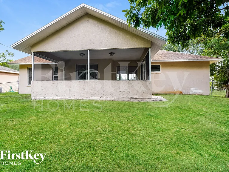 9096 Frank Rd — Photo 14