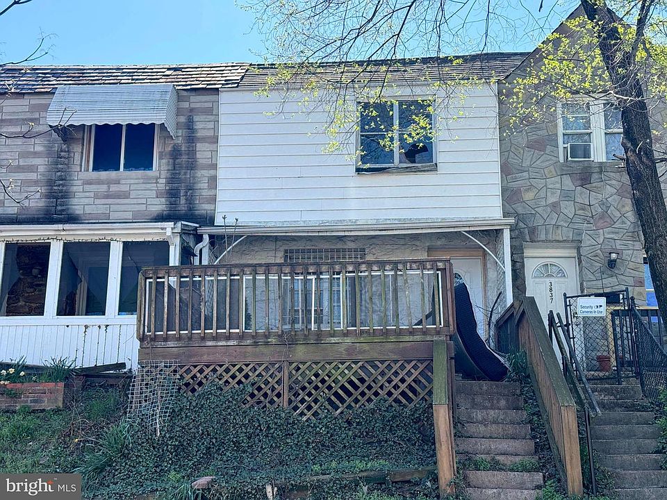 1st image of 3835 8th St